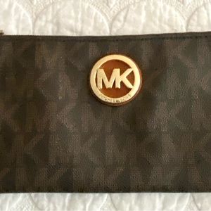 Michael Kors purse wristlet